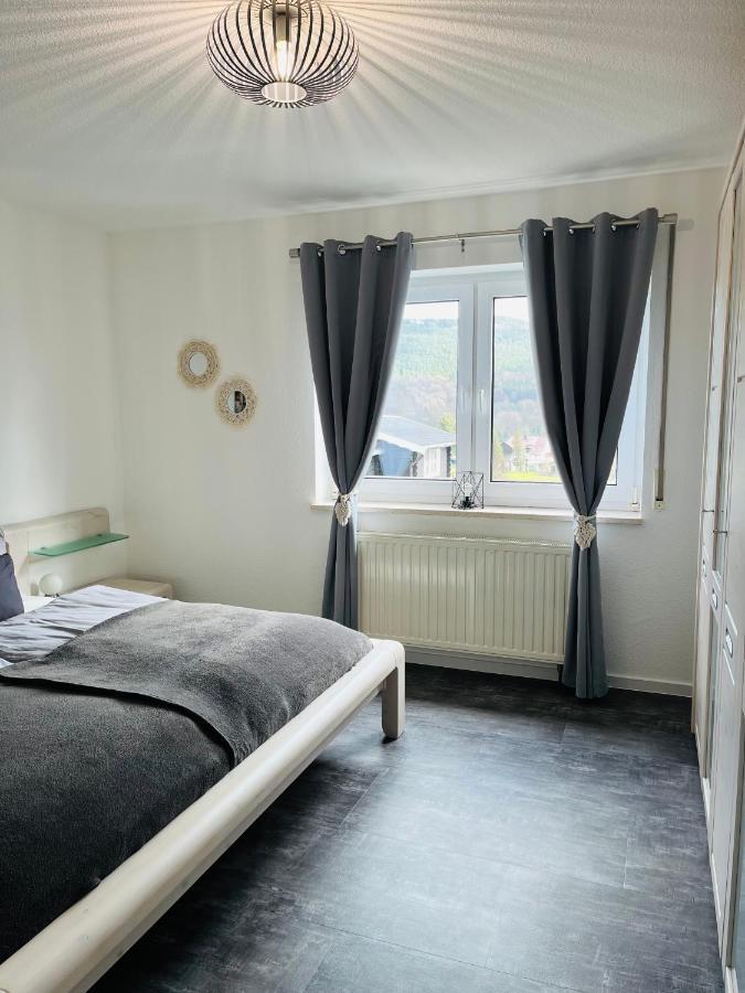 Apartment Am Tor Zum Thueringer Wald 2 *